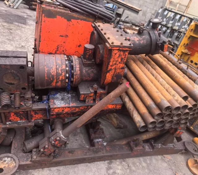 毕节地区处理山东祥德3200分体式钻机3台、1900分体式钻机1台