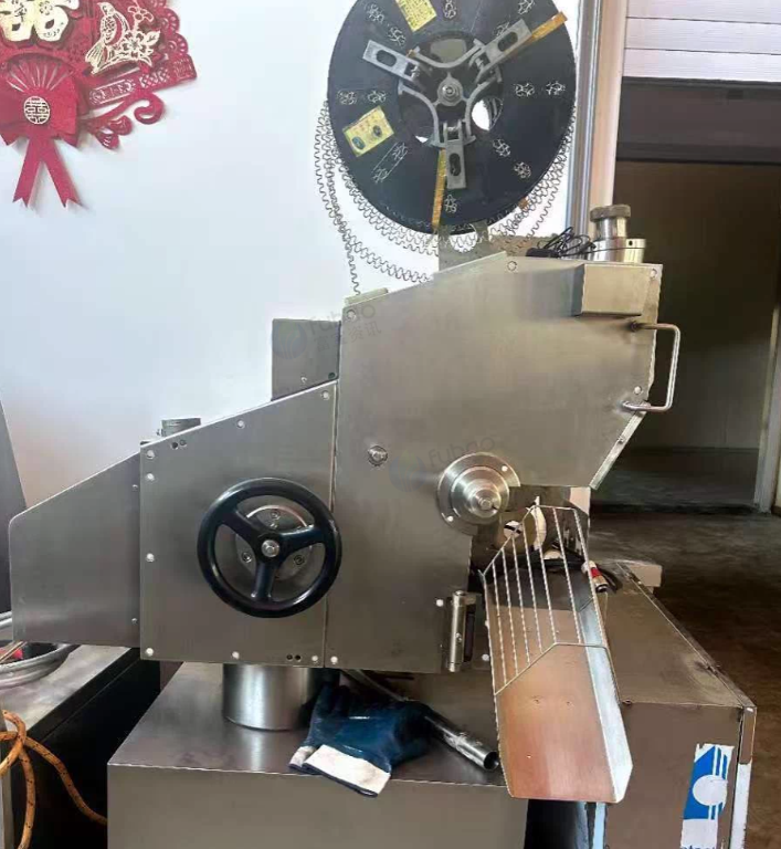 大庆地区工厂处理食品设备一批