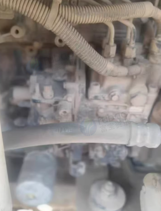 临沂地区处理19年雷沃60 17年雷沃80挖掘机