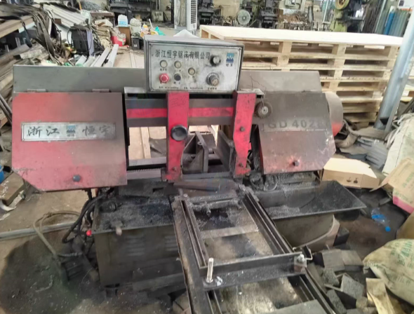 常州地区工厂处理剪板机2台、冲床、电焊机等设备