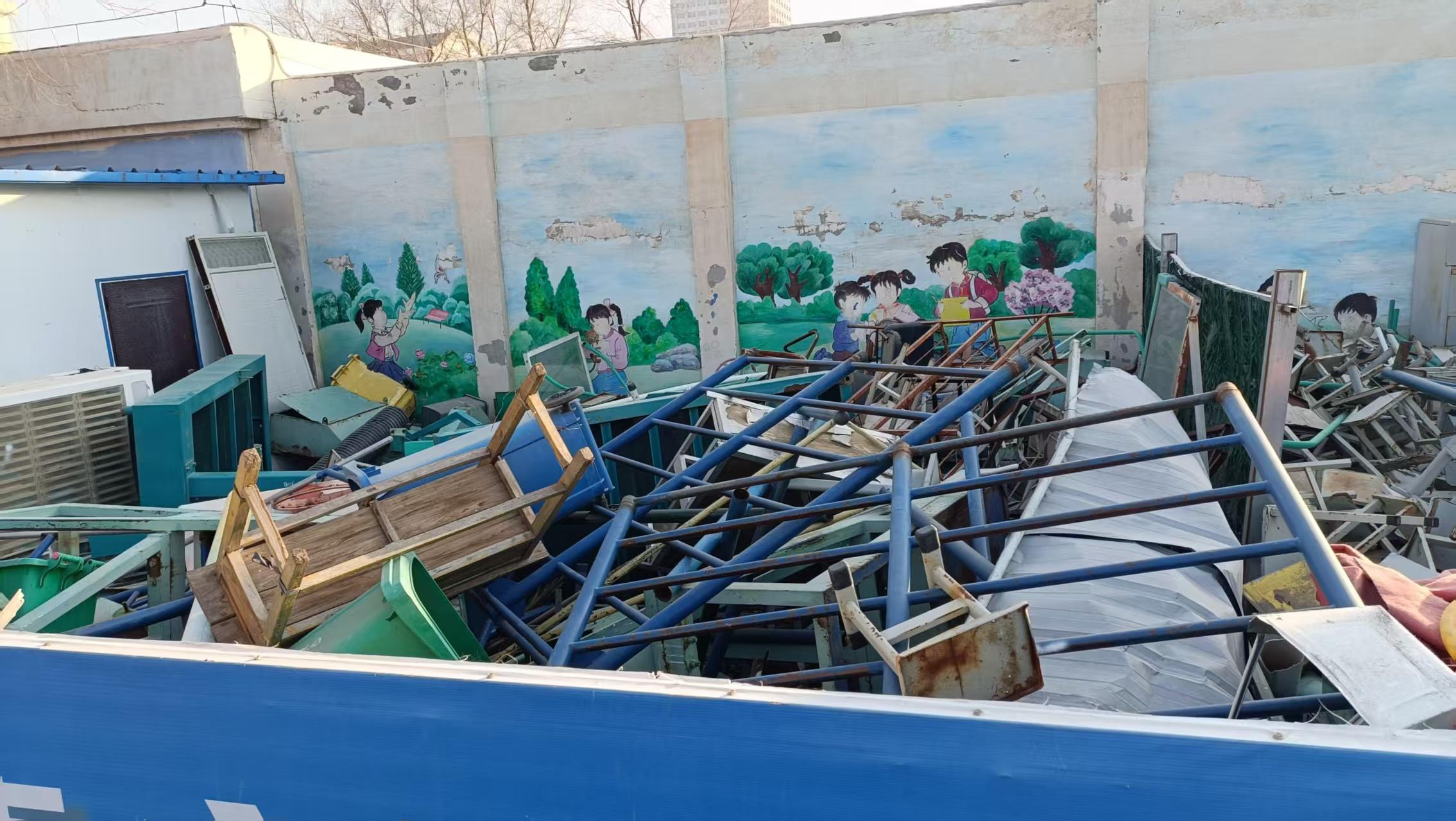 1月13日银川学校靠背椅、铁凳子、档案柜等报废资产处置项目转让公告