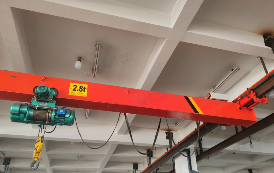 南通地区工厂处理滚压型钢机、行车2台