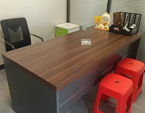 武汉地区公司处理办公桌椅、茶桌、智能茶吧机等