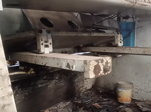 玉林地区处理液压闸式剪板机、200吨冲床、液压剪板机等