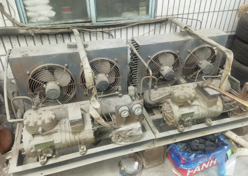 乌鲁木齐地区处理日立半封闭制冷压缩机组