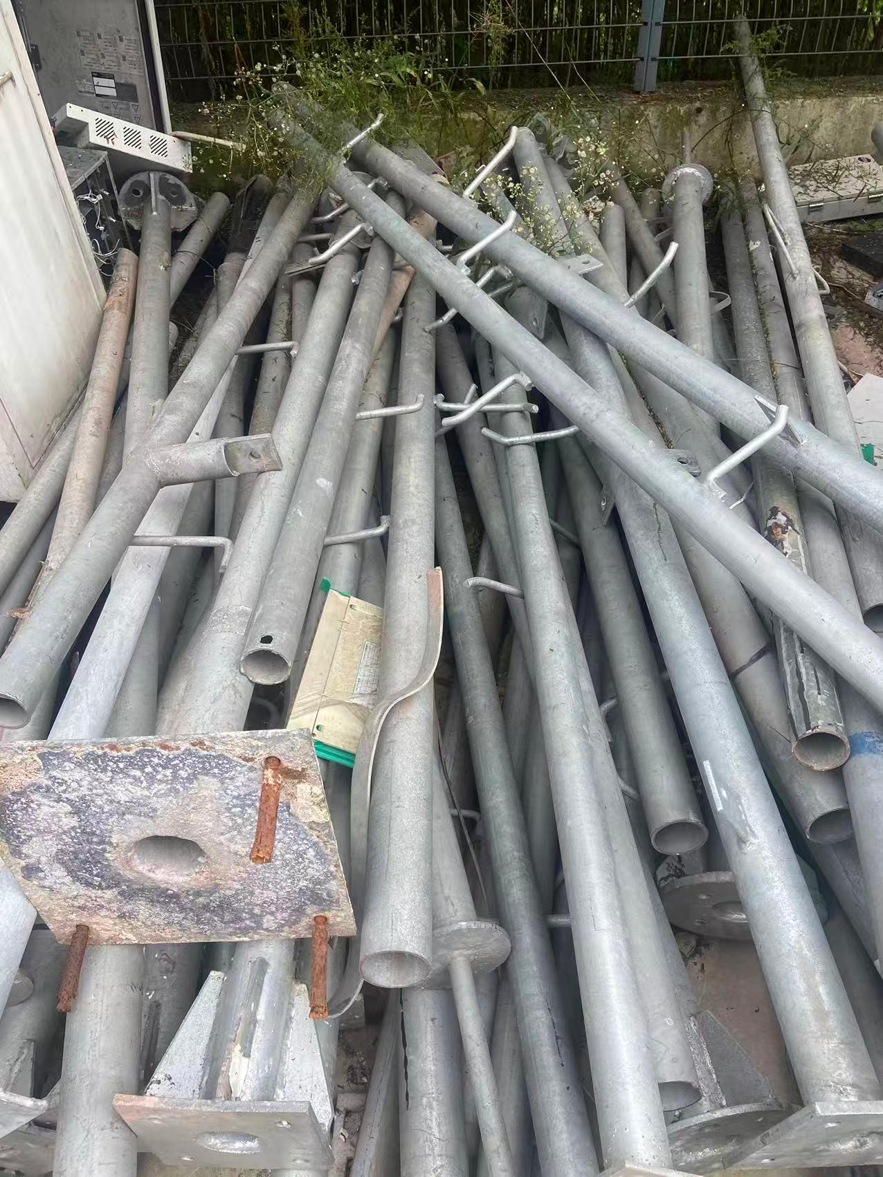 12月30日重庆渝北铁塔公司一体化机柜、动力及环境监控单元、UPS电源柜等报废资产一批（包2）转让公告