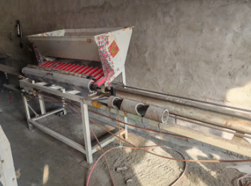 潍坊地区胶带厂处理4轴胶带分条机