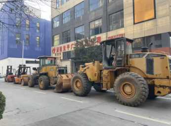 济南地区个人处理柳工50铲车 临工30装载机