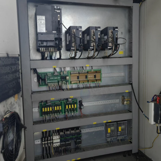 苏州地区工厂处理加工中心8台