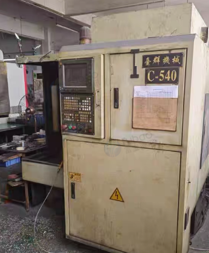 深圳地区处理台群精雕机、台钻、攻牙机