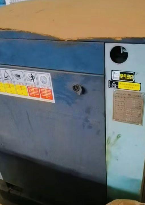 东莞地区公司处理发电机、频螺杆空压机、木工数控雕刻机