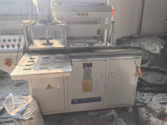 枣庄地区工厂处理中端铣 仿型铣 角码锯 中挺钻 450精密锯 550数显精密锯 门窗组角机 断桥铝斜边压线锯