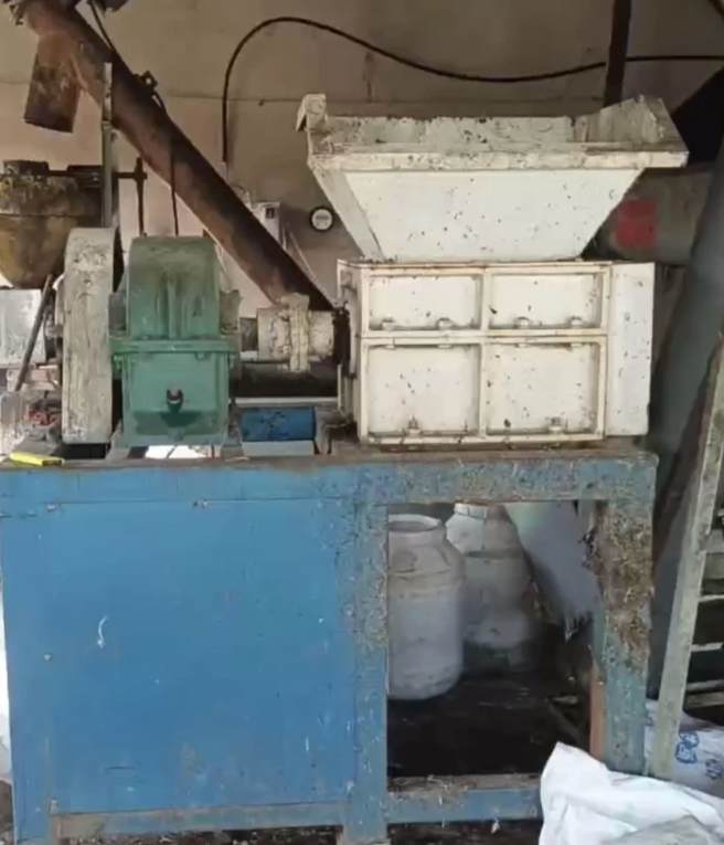 徐州地区工厂处理三吨熬炼锅全套设备