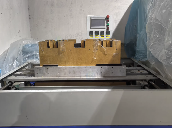 苏州地区工厂处理珠海华塑维纳斯珍珠棉拼框机