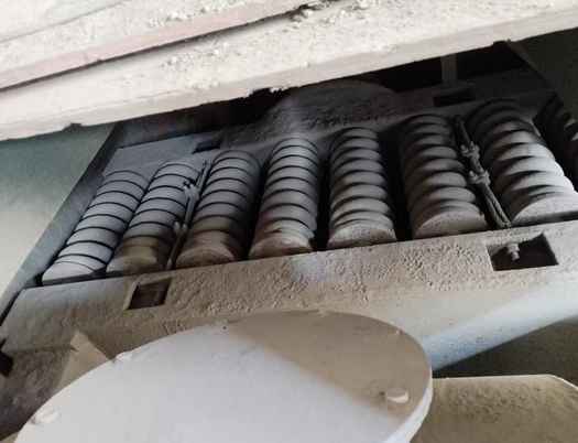 梧州地区处理1250辊压机