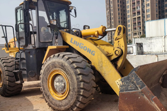 中山地区处理铲车、货车、筛沙机