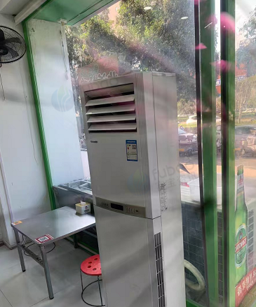 南阳地区店铺处理双开门展示柜、双连池、冰柜、收银台、展示柜、空调等饭店所有设备