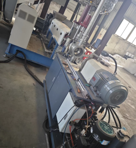 南通地区工厂处理APAO造粒线