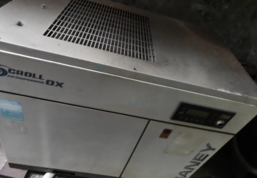 东莞地区工厂处理8温区回流焊经济型、15KW20匹的空压机、LED切角测试一体机