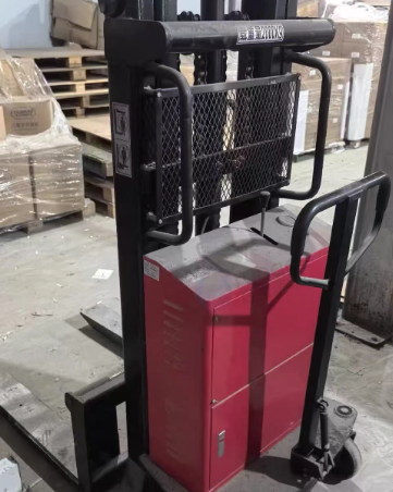 深圳地区处理电动堆高车