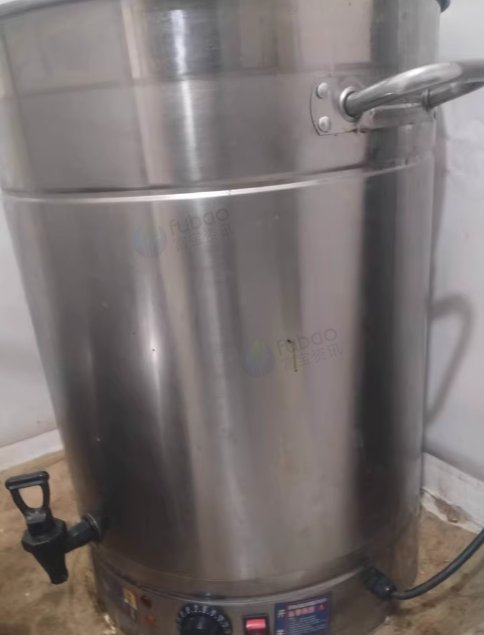 宝鸡地区处理三个冷藏冷冻柜