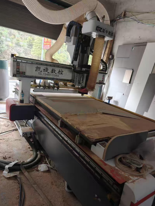 娄底地区工厂处理双头侧孔机、凯旋数控雕刻机