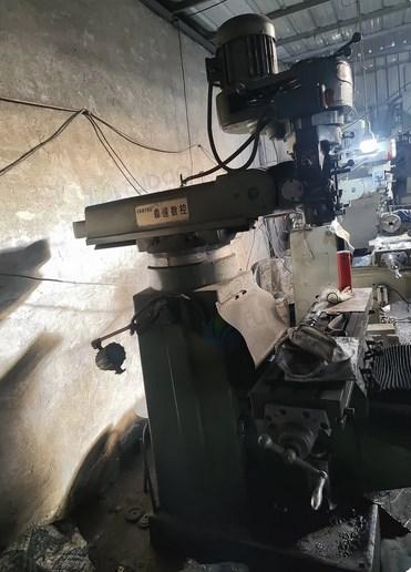 沧州地区处理炮塔铣床四号