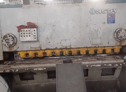 玉林地区处理液压闸式剪板机、200吨冲床、液压剪板机等