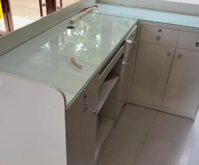 凉山地区处理实木展台