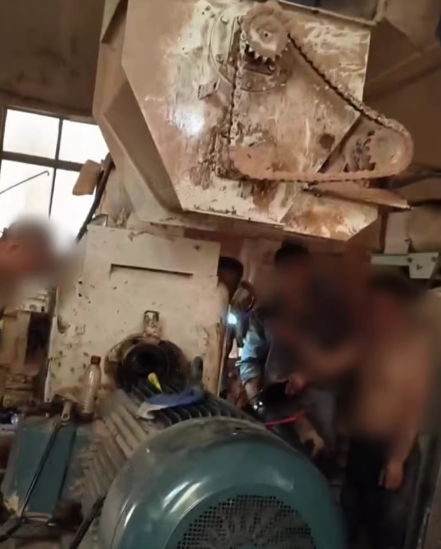 无锡地区工厂处理420颗粒机2台、破碎机粉碎机全套设备