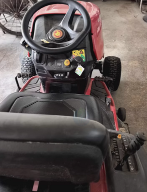 武汉地区处理驾驶式割草机