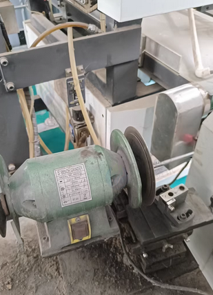 上海地区处理全自动贴角机、礼盒灰板开槽机、高速裱纸机等