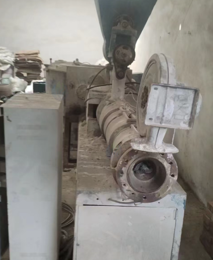 昆明地区处理65锥形双镙杆挤出机