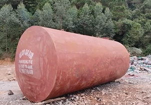 百色地区处理30吨柴油储油罐、加油机