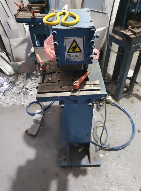 台州地区处理交通标志牌整套设备