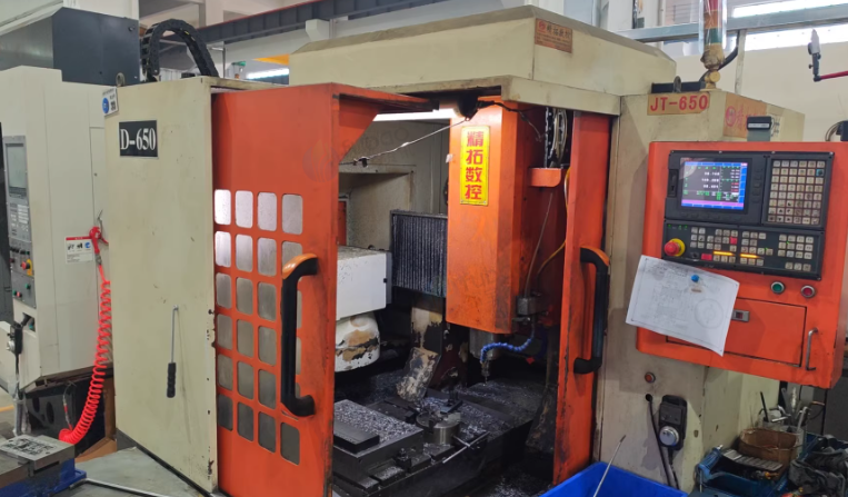 无锡地区工厂处理650精雕机