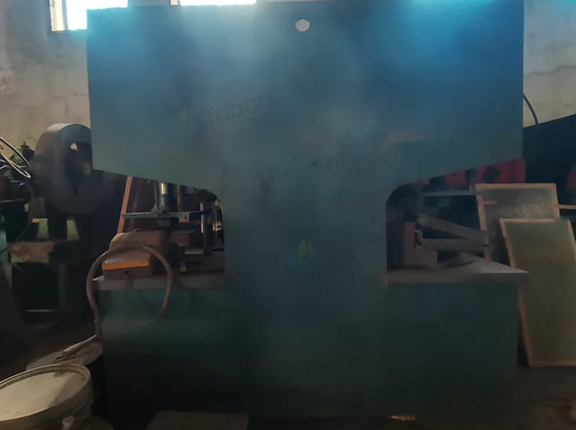 南宁地区工厂处理1.5米折弯机、3.2米剪板机、双工位液压冲床等