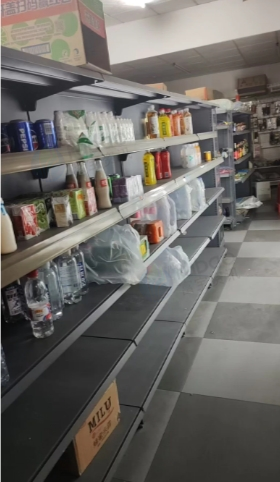 佛山地区处理便利店设备一套、饮料柜、货架