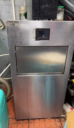 北京地区处理怡盟制冰机、桌椅、消毒柜、蒸烤箱