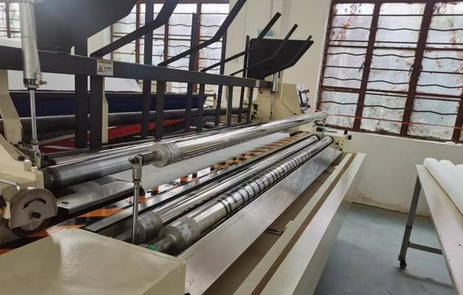 临沂地区纸业公司处理2200型卫生纸复卷机