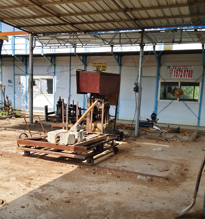 百色地区工厂处理2台带锯