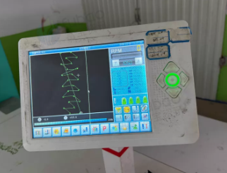 潍坊地区工厂处理2台高速绣花机