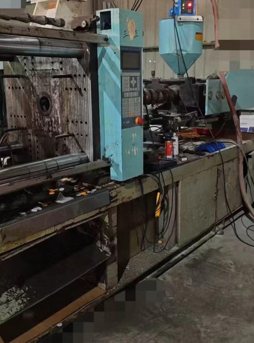 许昌地区工厂处理140/168/200/240/250/268/280/300吨注塑机