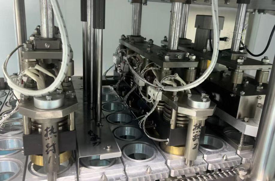 亳州地区工厂处理杀菌釜、搅拌罐、全自动封口灌装机等