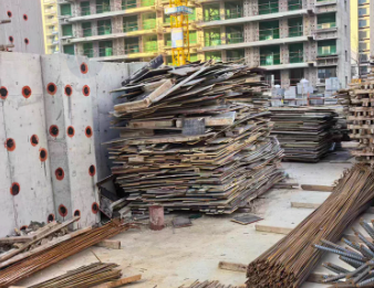 聊城地区处理10吨工地用下来的板条 方子头