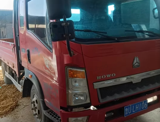 青岛地区处理豪沃4102带增压发动机货车