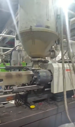 潍坊地区处理16年广东联升pet专用320伺服注塑机