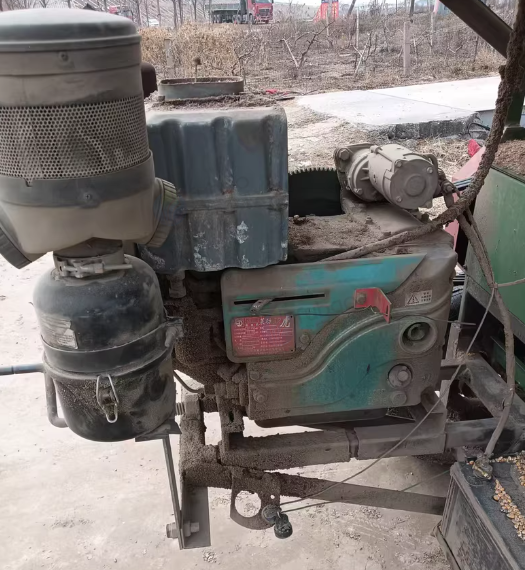 济宁地区处理铲车上料玉米脱粒机