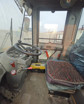 枣庄地区处理24年鲁工T928装载机