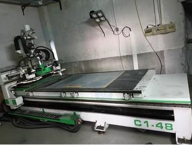 天津地区处理雕刻机二台